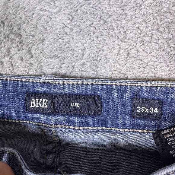 BKE Alec Jeans Mens 28x34 Whisker Straight Light Wash Denim Low Rise Cowboy - Picture 8 of 14